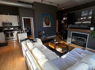 1521 W Haddon Ave APT 3F, Chicago, IL 60642