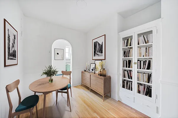 Sold by Douglas Elliman | media 28