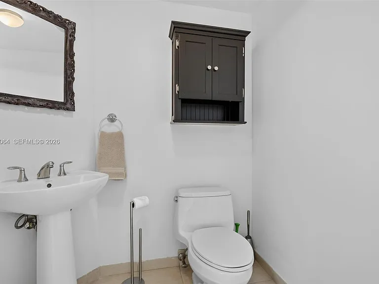 16699 Collins Ave #2404 — Photo 30