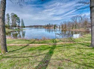 W1659 S Shore Dr, East Troy, WI 53120