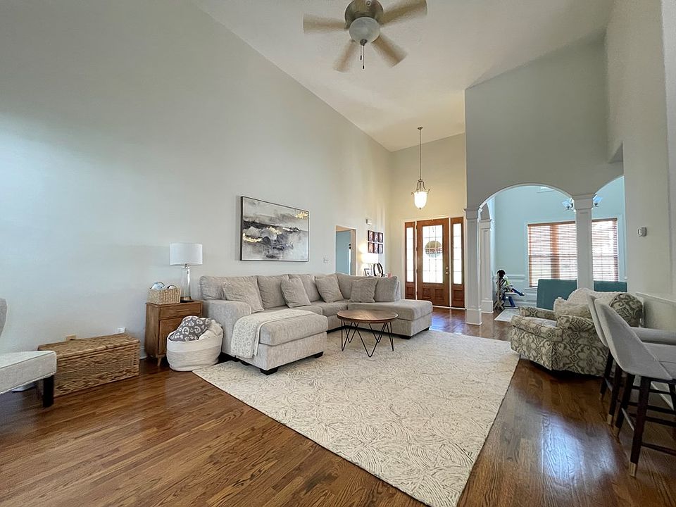 24 Oxenford Rd, Bluefield, WV 24701 MLS 52002 Zillow