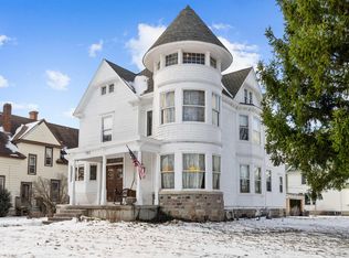 703 S Main St, Auburn, IN 46706