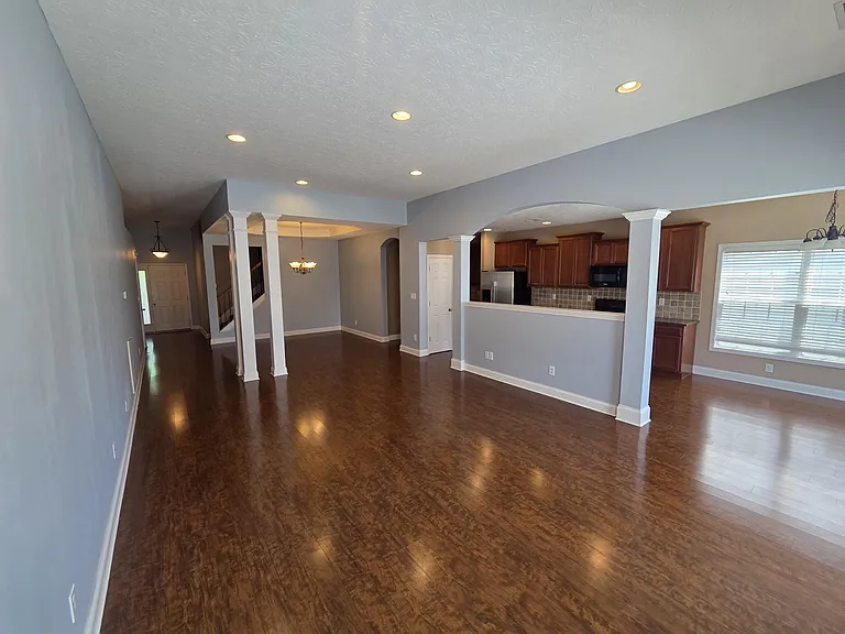 4636 Marcus Trl — Photo 5