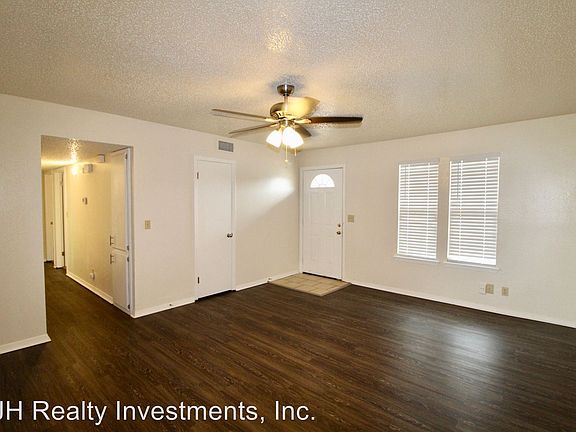 3rd image of 2221 Lafayette Dr #2221