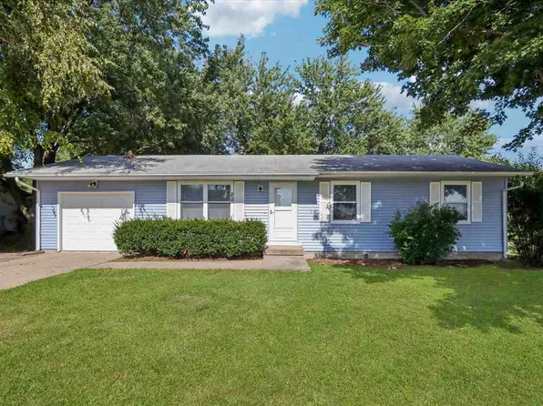 20 N Dubuque St, North Liberty, IA 52317