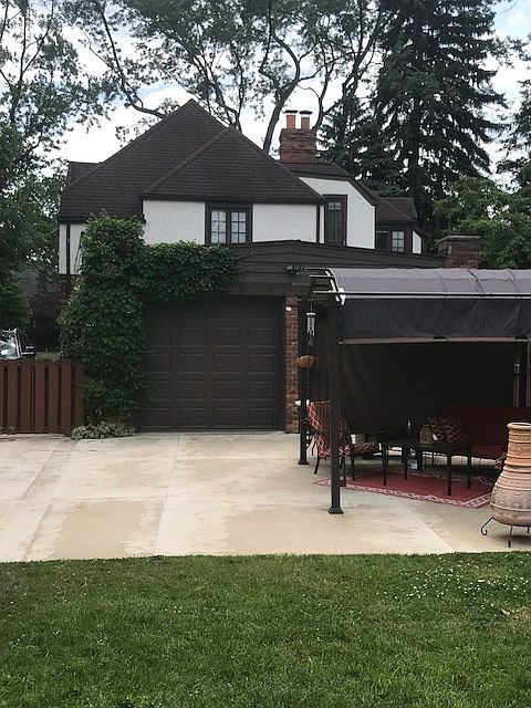 2nd image of 2747 Manchester Rd