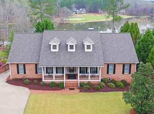 2671 Club Dr, Greensboro, GA