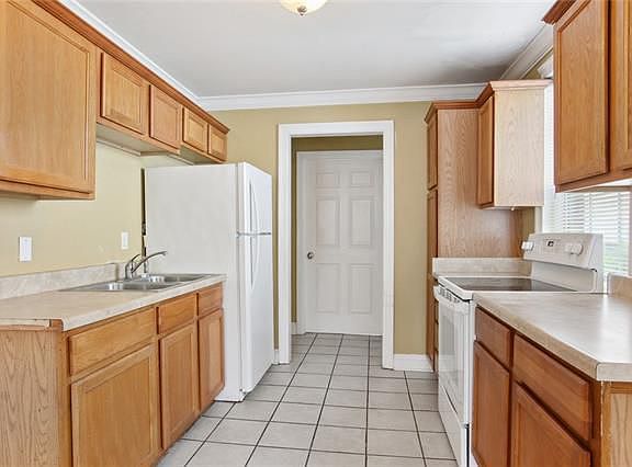 5th image of 6212 Waldo Dr #6212