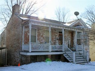 314 E Spring St, Boonville, MO 65233