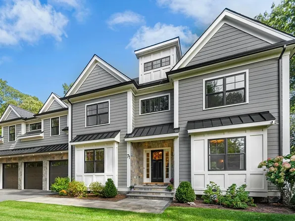 71 Webb St, Lexington, MA 02420