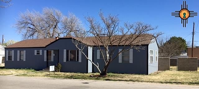 1st image of 2222 N Kingsley Dr