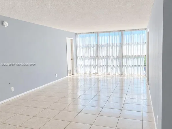 2001 Atlantic Shores Blvd APT 320, Hallandale, FL 33009
