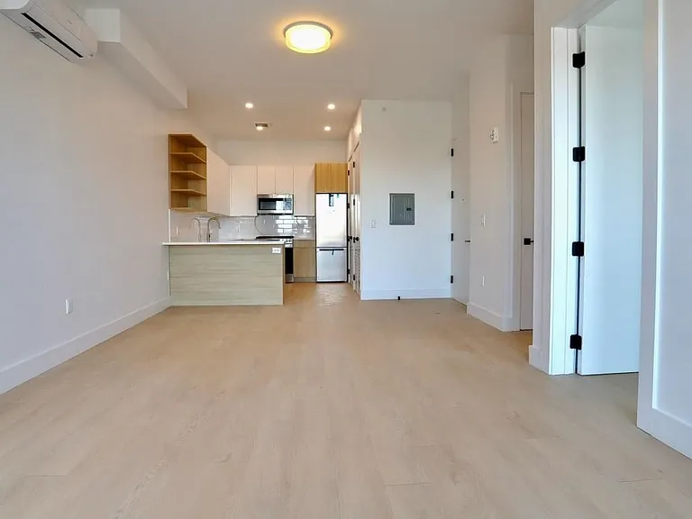354 Broadway #2F — Photo 4