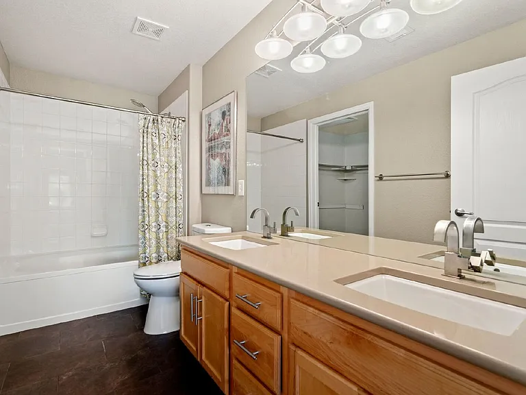 4635 Hahns Peak Dr #204 — Photo 15