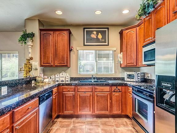 4th image of 5450 E Deer Valley Dr Unit 2225