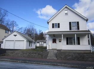 32 Factory St, Warwick, NY 10990