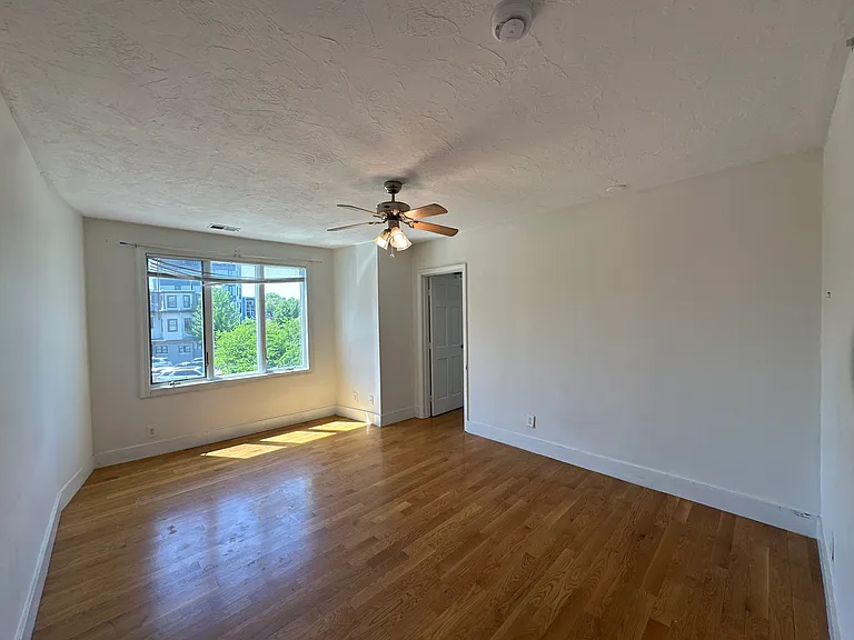 604 Dorchester Ave #2 — Photo 7