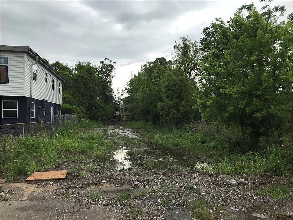 1st image of 2061 N Tonti St