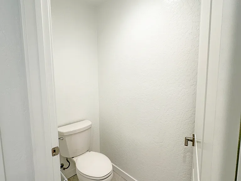 Master Bathroom, upstairs