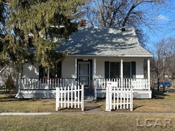 301 W Patterson St, Tecumseh, MI 49286