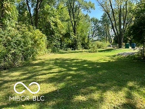 2nd image of 3033 Sapphire Blvd