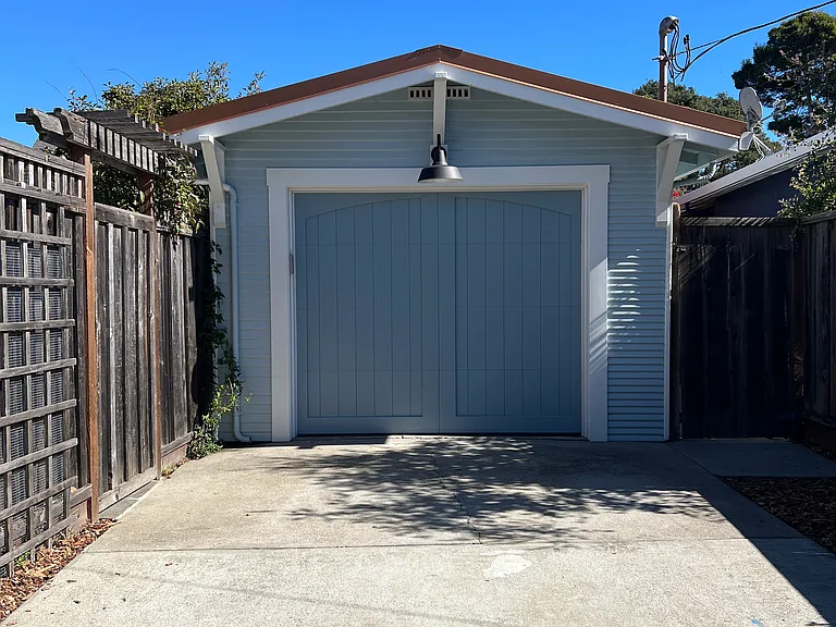139 Naglee Ave — Photo 8