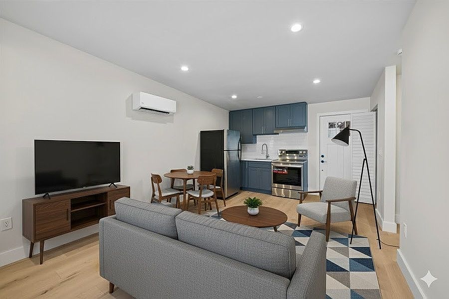 1st image of 639 N Spaulding Ave #649.25
