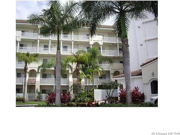 2nd image of 10700 NW 66th St APT 409