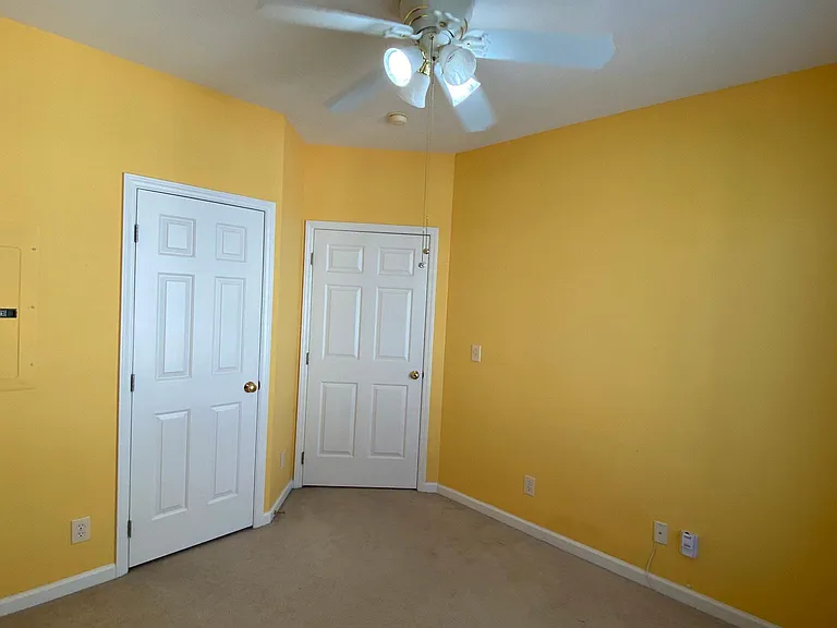 1922 Kudrow Ln — Photo 17