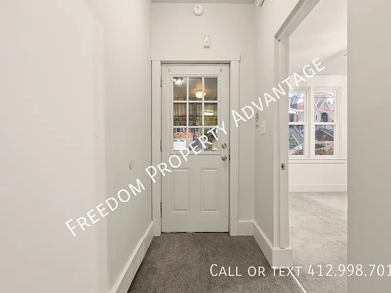 412 Edgemont St #1 — Photo 6