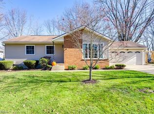 4055 Kenneth Rd, Stow, OH 44224