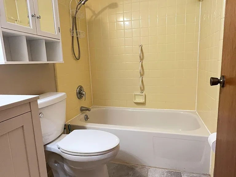 2 Pine Hurst Pl — Photo 21