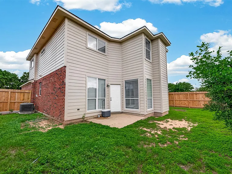 5511 Bear Paw Cir — Photo 28