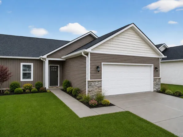 276 Percy Dr, Howell, MI 48843
