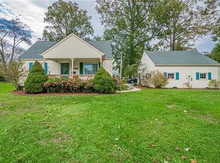 4855 Corduroy Rd, Mentor, OH 44060