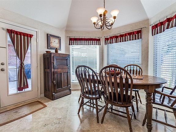 4th image of 3105 Forest Meadow Dr