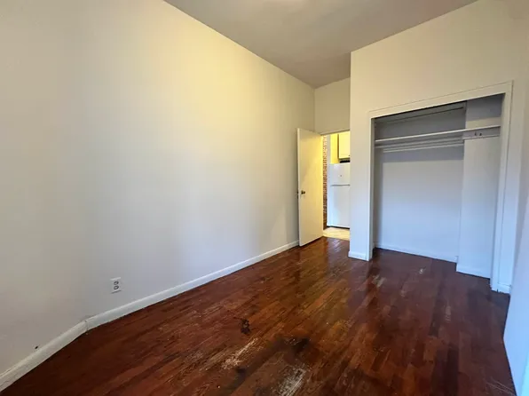 1670 York Avenue image 8 of 11