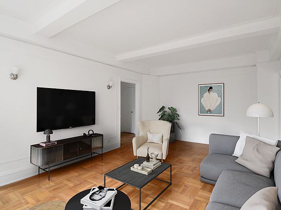 5th image of 173 W 78th St APT 6D