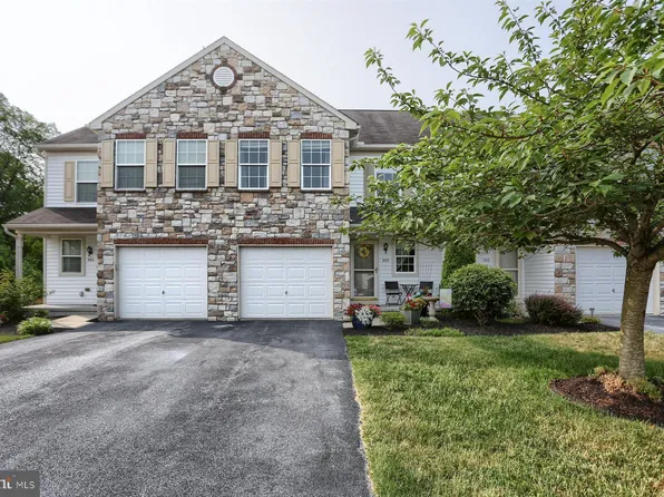303 Buckley Dr, Harrisburg, PA 17112