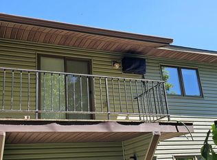 620 7th Ave NE APT 8, Pipestone, MN 56164