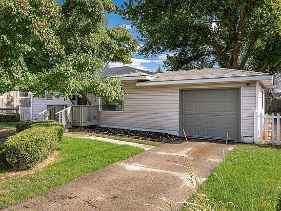 4th image of 3816 E Ermina Ave
