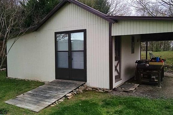 5th image of 29 Ramsey Ln