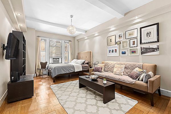 1st image of 24 5th Ave APT 1121