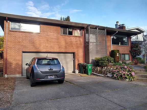 2nd image of 7434 26th Ave NE