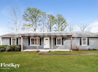 1715 Straw Valley Rd, Lawrenceville, GA 30043