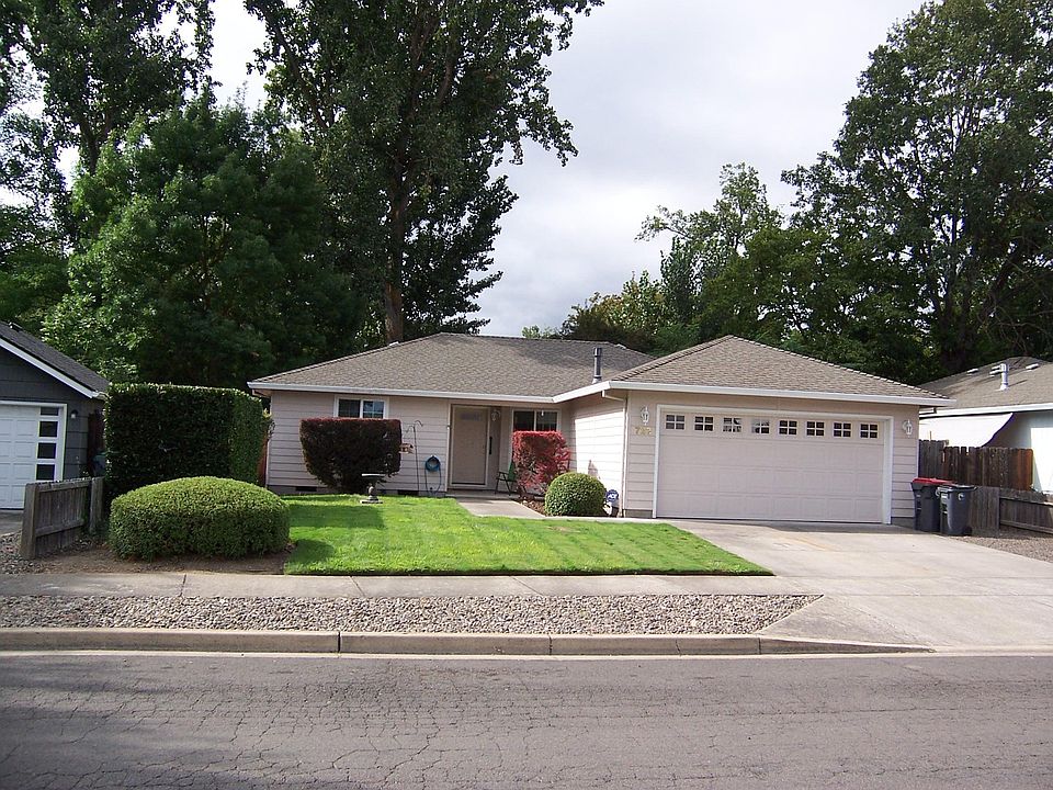 1st image of 723 Summer Glen Dr