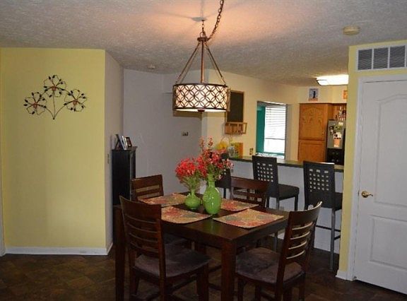 5th image of 1550 Taramore Dr APT 102