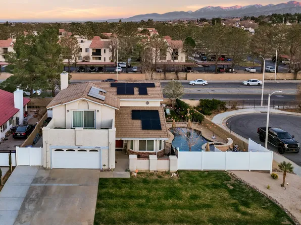 37026 Bordeaux St, Palmdale, CA 93550
