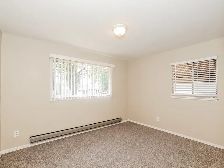 290 Bart Ave — Photo 1