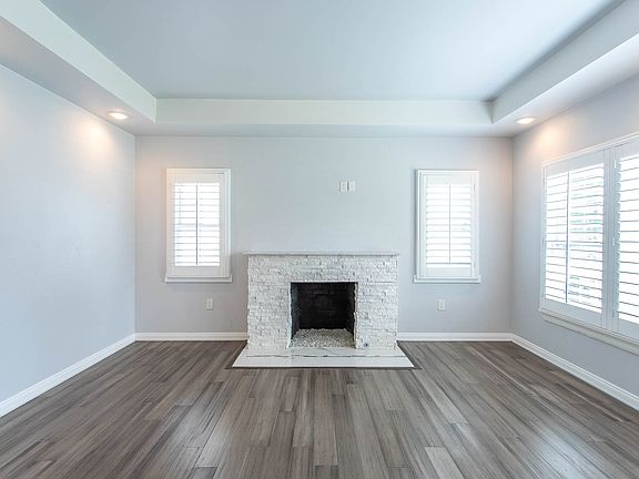4th image of 4555 Willowcrest Ave #139